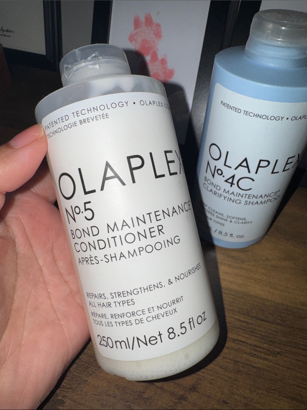 OLAPLEX No.4C & No.5 Set - Pale Blue & White - Picture 3 of 3